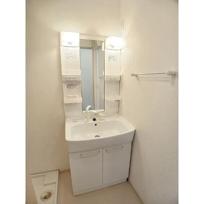 スターオアシス 101【管理NO：1-016549101-01010】 ★家具家電は申し込み後に搬入します★の物件画像