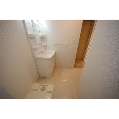 フォルトーナＣ 201【管理NO：1-022240801-02010】 ★家具家電は申し込み後に搬入します★の物件画像
