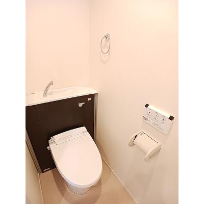 フォレスト引野 304【管理NO：1-022363801-03040】 ★家具家電は申し込み後に搬入します★の物件画像