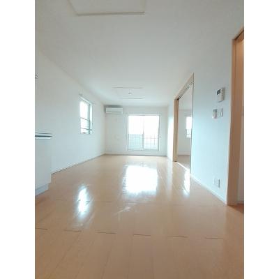 マイルストーンズ 201【管理NO：1-017532501-02010】 ★家具家電は申し込み後に搬入します★ ★2026年09月上旬入居可能★の物件画像