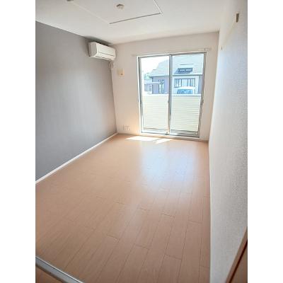 キャッスルビーチ　Ａ 102【管理NO：1-019270901-01020】 ★家具家電は申し込み後に搬入します★の物件画像