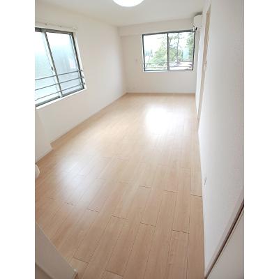 グランデ　フィオーレ　虹ケ浜 301【管理NO：1-025031601-03010】 ★家具家電は申し込み後に搬入します★の物件画像