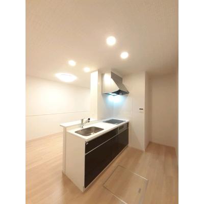 ラヴィ　Ⅱ 104【管理NO：1-027337002-01040】 ★家具家電は申し込み後に搬入します★の物件画像
