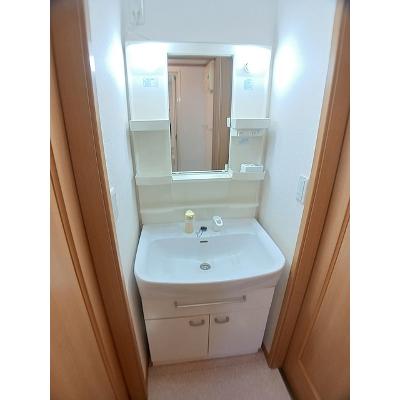 イースト・ステイ・クレイン　Ｃ 101【管理NO：1-012924503-01010】 ★家具家電は申し込み後に搬入します★の物件画像