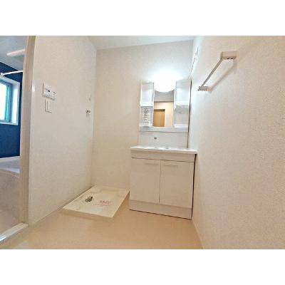 百乃喜 201【管理NO：1-023607101-02010】 ★家具家電は申し込み後に搬入します★ ★2026年09月上旬入居可能★の物件画像