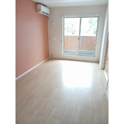 フィオーレ　月 202【管理NO：1-021926001-02020】 ★家具家電は申し込み後に搬入します★ ★2026年09月中旬入居可能★の物件画像