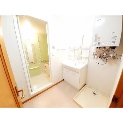 ＬＡ・ＦＯＲＣＥ 401【管理NO：1-015178301-04010】 ★家具家電は申し込み後に搬入します★ ★2026年09月中旬入居可能★の物件画像