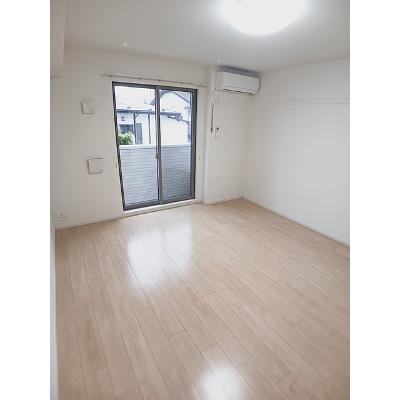 ラディアⅠ 103【管理NO：1-022516601-01030】 ★家具家電は申し込み後に搬入します★ ★2026年09月下旬入居可能★の物件画像