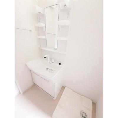 クレア 103【管理NO：1-020765301-01030】 ★家具家電は申し込み後に搬入します★の物件画像