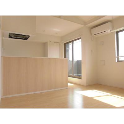 ビバリーヒルズＤ 203【管理NO：1-022497003-02030】 ★家具家電は申し込み後に搬入します★ ★2026年09月中旬入居可能★の物件画像