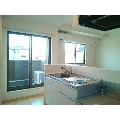 ビバリーヒルズＤ 203【管理NO：1-022497003-02030】 ★家具家電は申し込み後に搬入します★ ★2026年09月中旬入居可能★の物件画像
