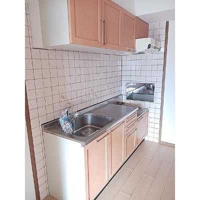 コンフォート・スクエア 302【管理NO：1-010583301-03020】 ★家具家電は申し込み後に搬入します★の物件画像