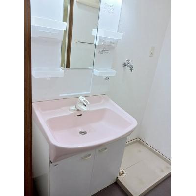 コンフォート・スクエア 302【管理NO：1-010583301-03020】 ★家具家電は申し込み後に搬入します★の物件画像