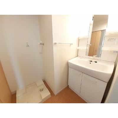 ラ　メゾン　プラージュ 201【管理NO：1-017321401-02010】 ★家具家電は申し込み後に搬入します★の物件画像
