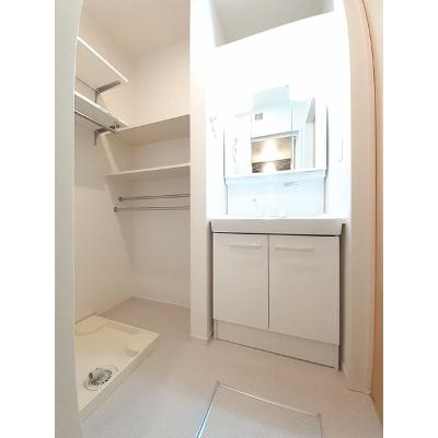 セレノ三和Ⅰ 204【管理NO：1-025396501-02040】 ★家具家電は申し込み後に搬入します★ ★2026年09月中旬入居可能★の物件画像