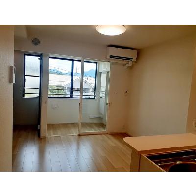メルグランデ 305【管理NO：1-025981401-03050】 ★家具家電は申し込み後に搬入します 2026年09月中旬入居可能の物件画像