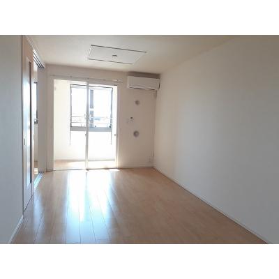 アグロス　Ⅱ 203【管理NO：1-021868001-02030】 ★家具家電は申し込み後に搬入します★の物件画像