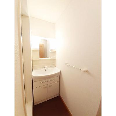 アヴニール　Ⅱ 102【管理NO：1-014181402-01020】 ★家具家電は申し込み後に搬入します★ ★2026年09月中旬入居可能★の物件画像