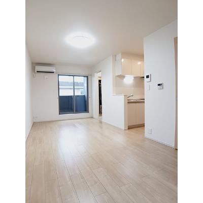ウォーターフロントＡ 201【管理NO：1-022009101-02010】 ★家具家電は申し込み後に搬入します★の物件画像