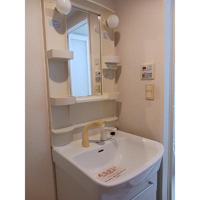 ラフィーネＦ 102【管理NO：1-013300401-01020】 ★家具家電は申し込み後に搬入します★ ★2026年09月中旬入居可能★の物件画像