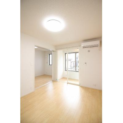 エクラ 102【管理NO：1-022824401-01020】 ★家具家電は申し込み後に搬入します★ ★2026年09月下旬入居可能★の物件画像