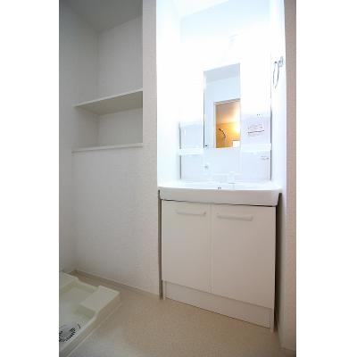 エクラ 102【管理NO：1-022824401-01020】 ★家具家電は申し込み後に搬入します★ ★2026年09月下旬入居可能★の物件画像