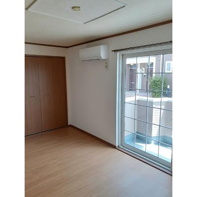 グランシャリオＡ 103【管理NO：1-011334501-01030】 ★家具家電は申し込み後に搬入します★の物件画像