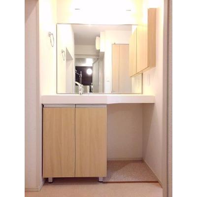プラネット　デュア 101【管理NO：1-021412401-01010】 ★家具家電は申し込み後に搬入します 2026年10月中旬入居可能の物件画像