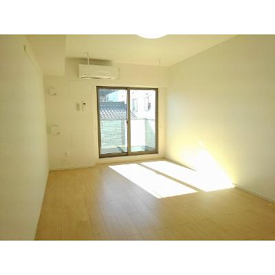サーフェリッツ 305【管理NO：1-025491201-03040】 ★家具家電は申し込み後に搬入します 2026年08月下旬入居可能の物件画像