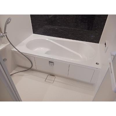 ロング　ボワ　シュド 102【管理NO：1-027707901-01020】 ★家具家電は申し込み後に搬入します★ ★2026年09月中旬入居可能★の物件画像