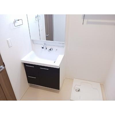 ロング　ボワ　シュド 102【管理NO：1-027707901-01020】 ★家具家電は申し込み後に搬入します★ ★2026年09月中旬入居可能★の物件画像