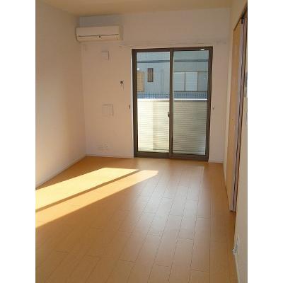 アルブル 205【管理NO：1-018344201-02040】 ★家具家電は申し込み後に搬入します 2026年08月中旬入居可能の物件画像