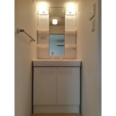 スカイレジデンスⅢ 203【管理NO：1-018710301-02030】 ★家具家電は申し込み後に搬入します 2026年08月中旬入居可能の物件画像