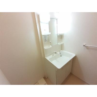 オーク　ヴィレッジ 101【管理NO：1-020133301-01010】 ★家具家電は申し込み後に搬入します 2026年09月中旬入居可能の物件画像