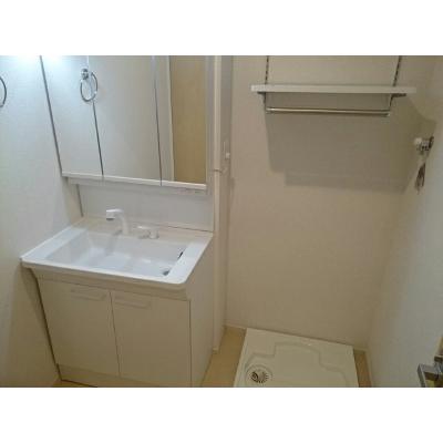 シオン　Ⅲ 102【管理NO：1-025066203-01020】 ★家具家電は申し込み後に搬入します★ ★2026年09月中旬入居可能★の物件画像