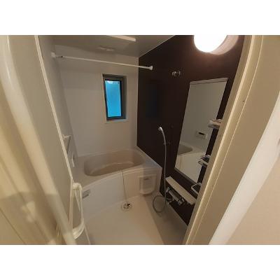 セレノ 202【管理NO：1-022490701-02020】 ★家具家電は申し込み後に搬入します★の物件画像