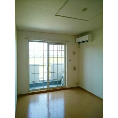 グランプレーヌＡ 102【管理NO：1-014402201-01020】 ★家具家電は申し込み後に搬入します 2026年09月上旬入居可能の物件画像