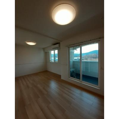 ラ　ヴェローナ 203【管理NO：1-026346301-02030】 ★家具家電は申し込み後に搬入します 2027年01月中旬入居可能の物件画像