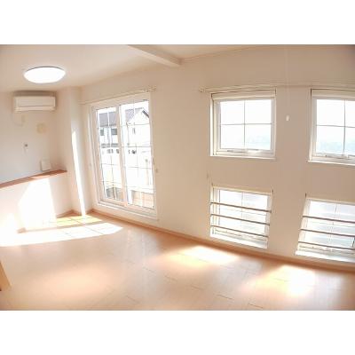 コリーヌ 202【管理NO：1-015524601-02020】 ★家具家電は申し込み後に搬入します★ ★2026年09月上旬入居可能★の物件画像