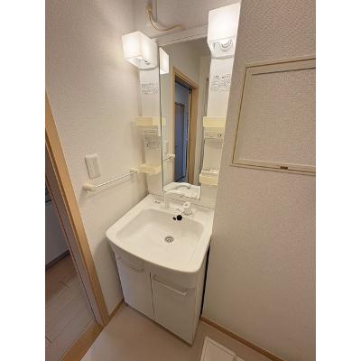 ルミエール　エイメイ 205【管理NO：1-016547001-02040】 ★家具家電は申し込み後に搬入します★の物件画像