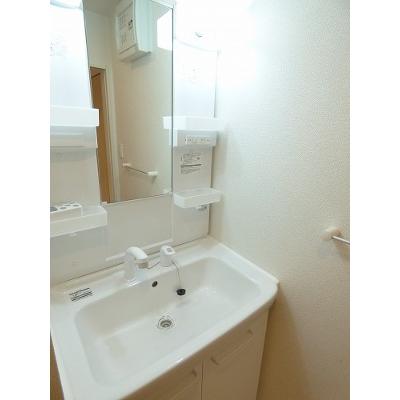 キンモクセイ 203【管理NO：1-022259701-02030】 ★家具家電は申し込み後に搬入します 2026年09月中旬入居可能の物件画像