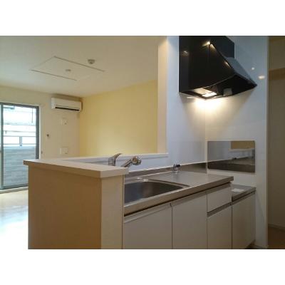 コッティⅠ 105【管理NO：1-020203601-01040】 ★家具家電は申し込み後に搬入します 2027年04月上旬入居可能の物件画像