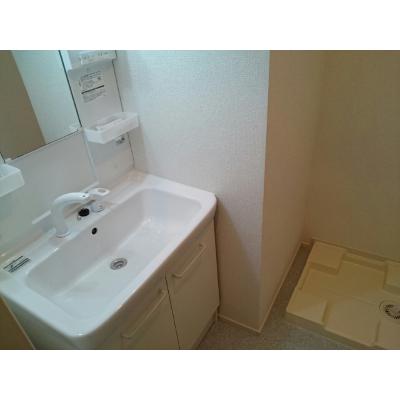 プランドールＢ 102【管理NO：1-022901102-01020】 ★家具家電は申し込み後に搬入します★ ★2026年09月中旬入居可能★の物件画像