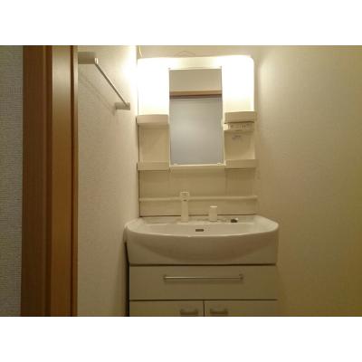 フィオーレ松ヶ丘 103【管理NO：1-014596401-01030】 ★家具家電は申し込み後に搬入します★ ★2026年09月中旬入居可能★の物件画像