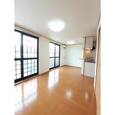 ランブロス 202【管理NO：1-014044501-02020】 ★家具家電は申し込み後に搬入します★ ★2026年10月中旬入居可能★の物件画像