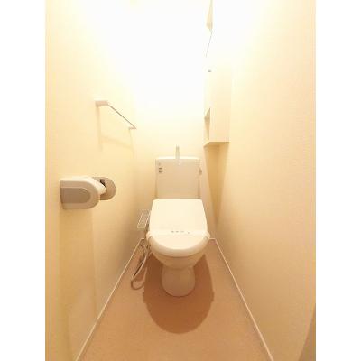 アジュール 103【管理NO：1-022412301-01030】 ★家具家電は申し込み後に搬入します★の物件画像