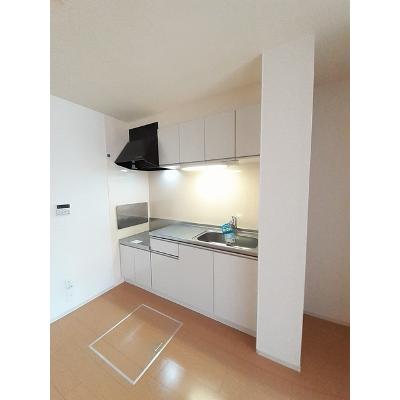 フローレスタタウンＢ 102【管理NO：1-018915902-01020】 ★家具家電は申し込み後に搬入します★ ★2026年12月上旬入居可能★の物件画像