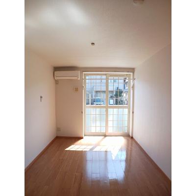 マジェスティックス 103【管理NO：1-012190501-01030】 ★家具家電は申し込み後に搬入します★ ★2026年09月上旬入居可能★の物件画像