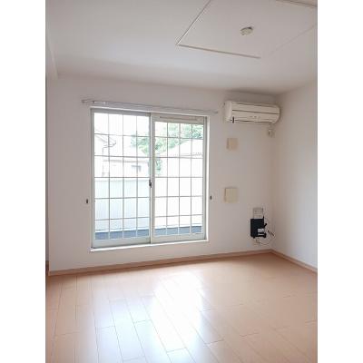 クレメント 203【管理NO：1-015908401-02030】 ★家具家電は申し込み後に搬入します★ ★2026年09月中旬入居可能★の物件画像