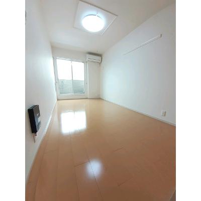 カーサ　プリート 201【管理NO：1-018680901-02010】 ★家具家電は申し込み後に搬入します★ ★2026年10月中旬入居可能★の物件画像